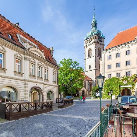 Hotel U Rytíře Mělník Exterior foto