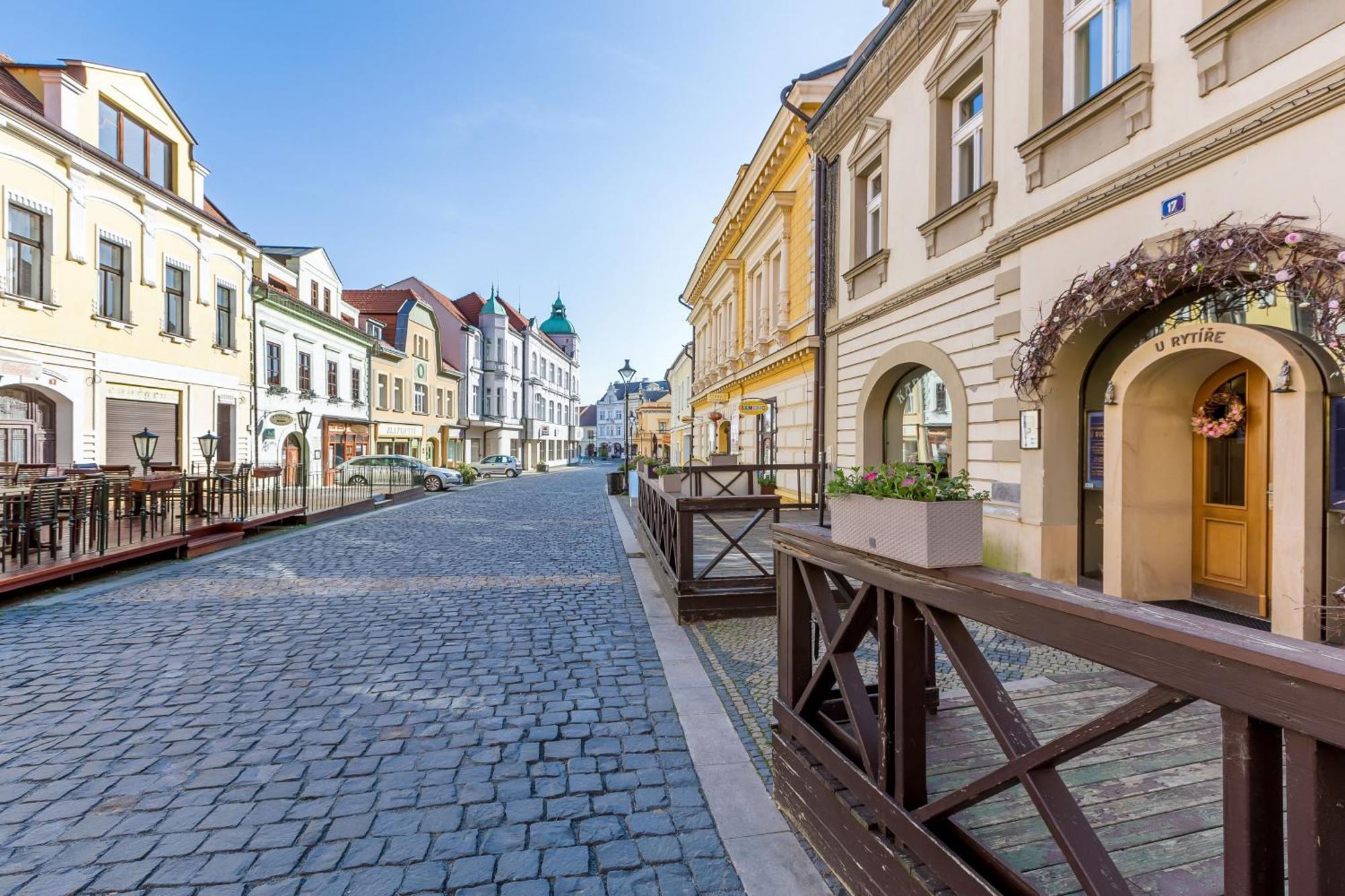 Hotel U Rytíře Mělník Exterior foto